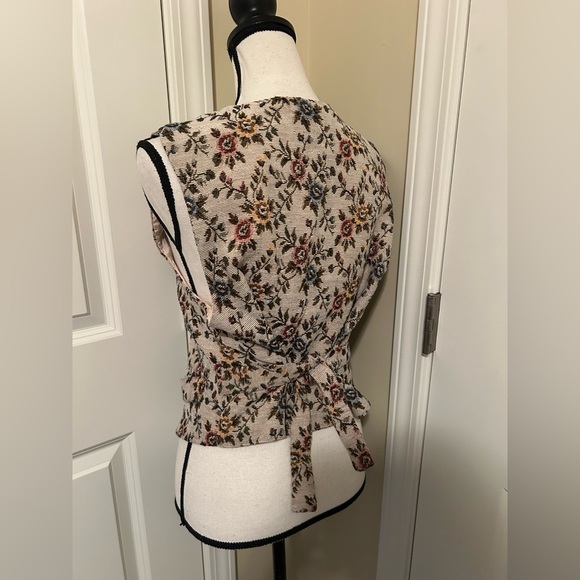Vintage Floral Patterned Sleeveless vest Top 20% wool - Picture 4 of 8